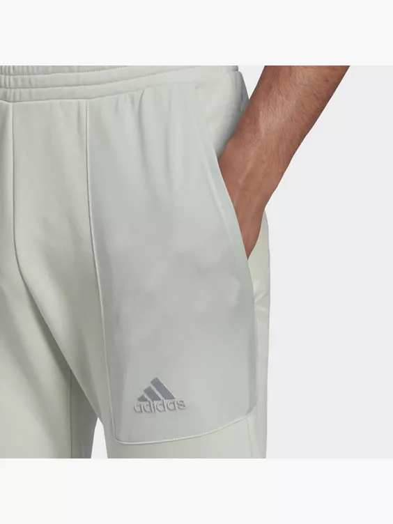 Adidas Essentials BrandLove French Terry Hose 4 Adidas Essentials BrandLove French Terry Hose – Bild 2