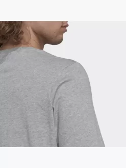 Adidas Essentials Camo Print T-Shirt 7 Adidas Essentials Camo Print T-Shirt -Familien Mode Verkauf 8012 HL6931 P2