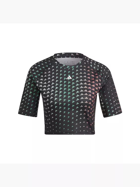 Adidas Brand Love Performance T-Shirt 3 Adidas Brand Love Performance T-Shirt